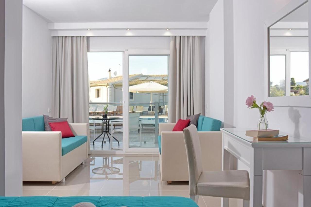Palapart Gikas Suites And Studios Gouvia Exterior foto